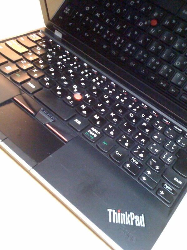 ThinkPad Edge 11、トラックポイントがすばらしい